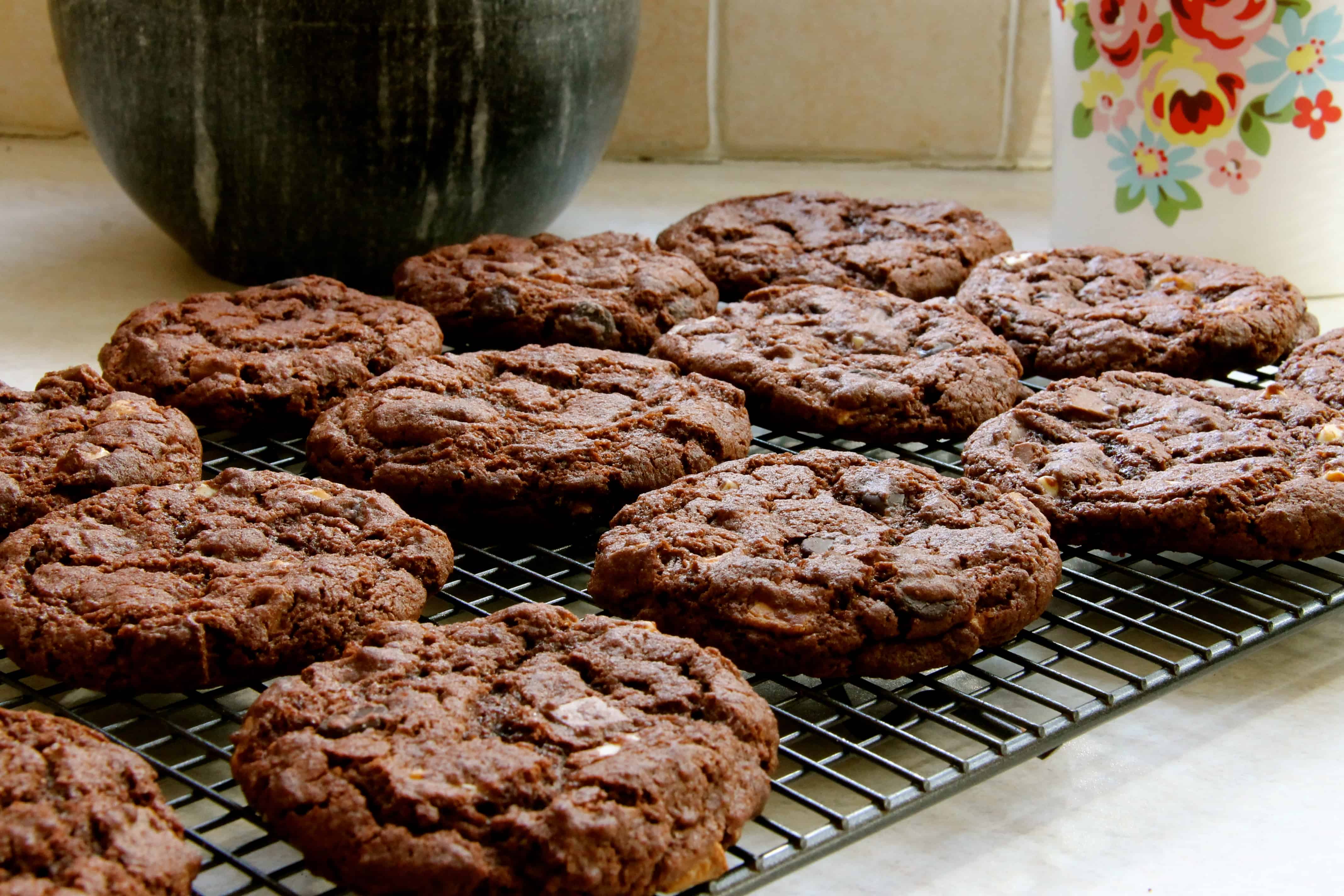 Triple Chocolate Chip Crinkle Cookies! Jane's Patisserie