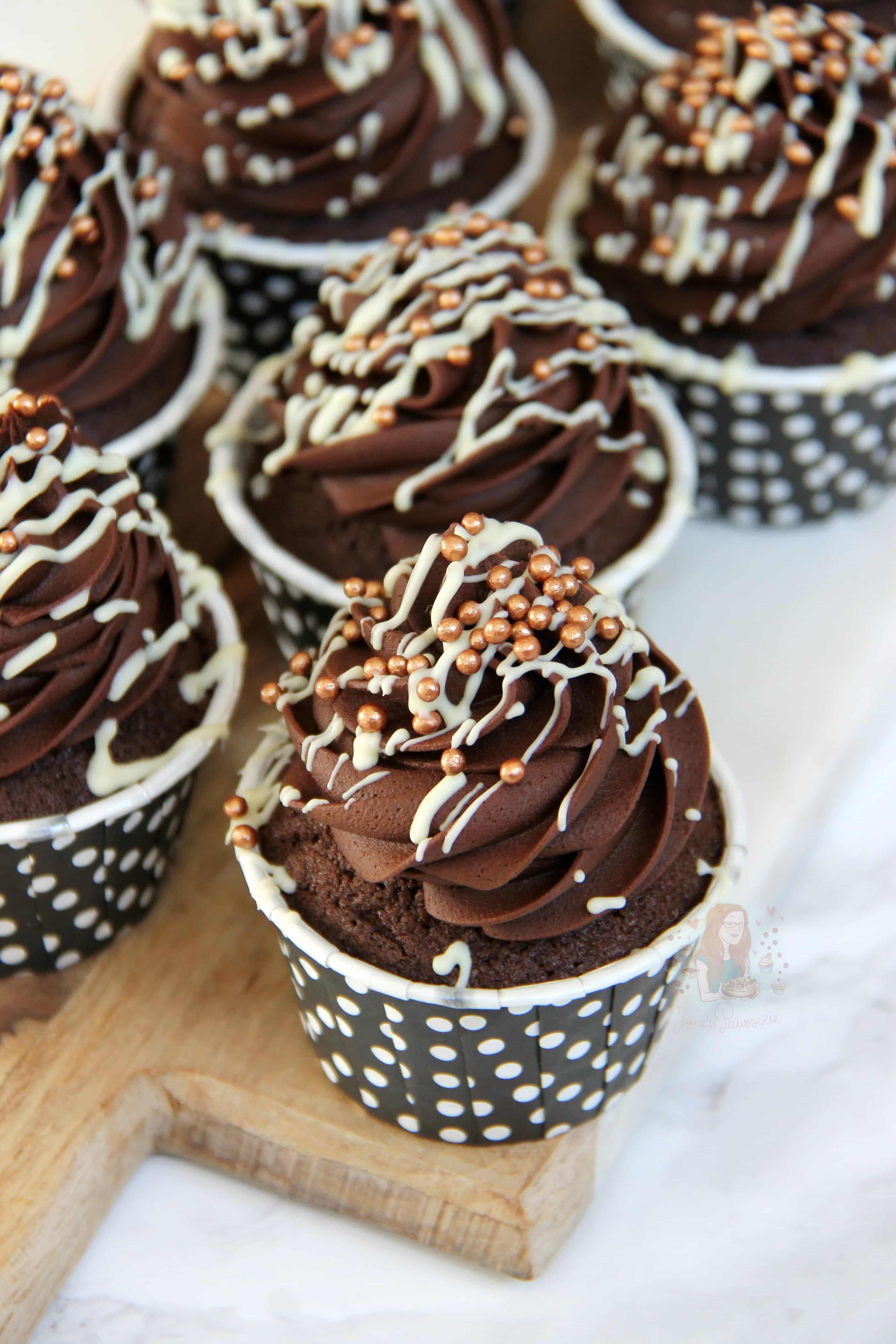 Chocolate Cupcakes! - Jane's Patisserie