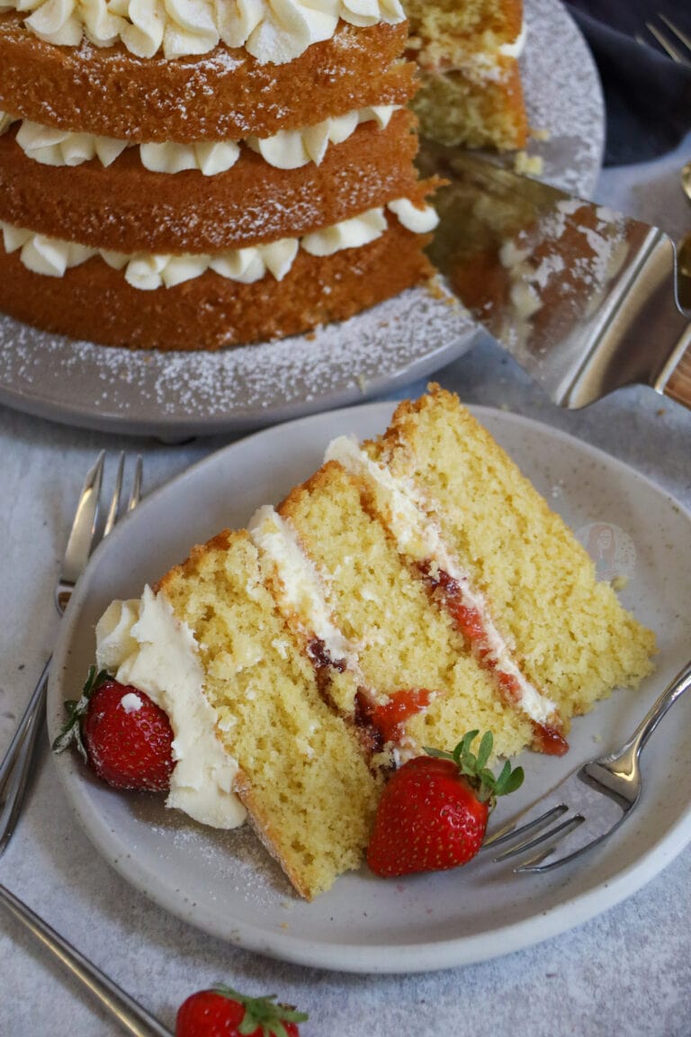 Cake Shell Recipe Victoria Sponge - Celebration Cake! - Jane's Patisserie