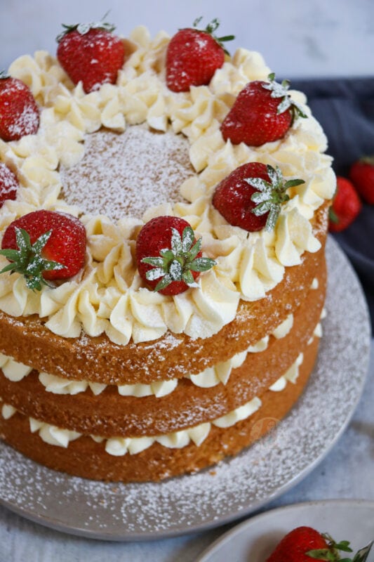 Victoria Sponge - Celebration Cake! - Jane's Patisserie