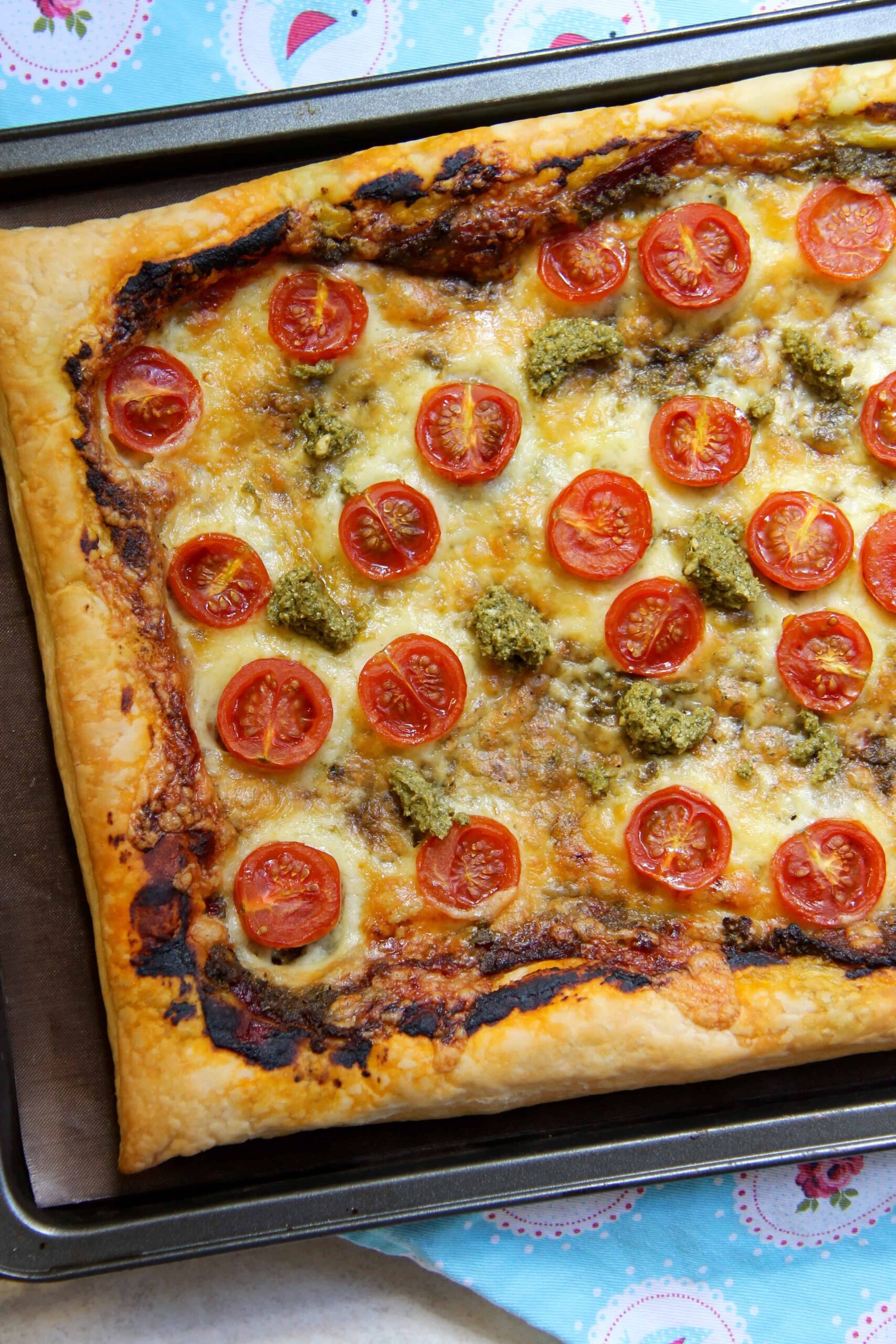 Pesto, Cheese & Tomato Puff Pastry Tart! Jane's Patisserie