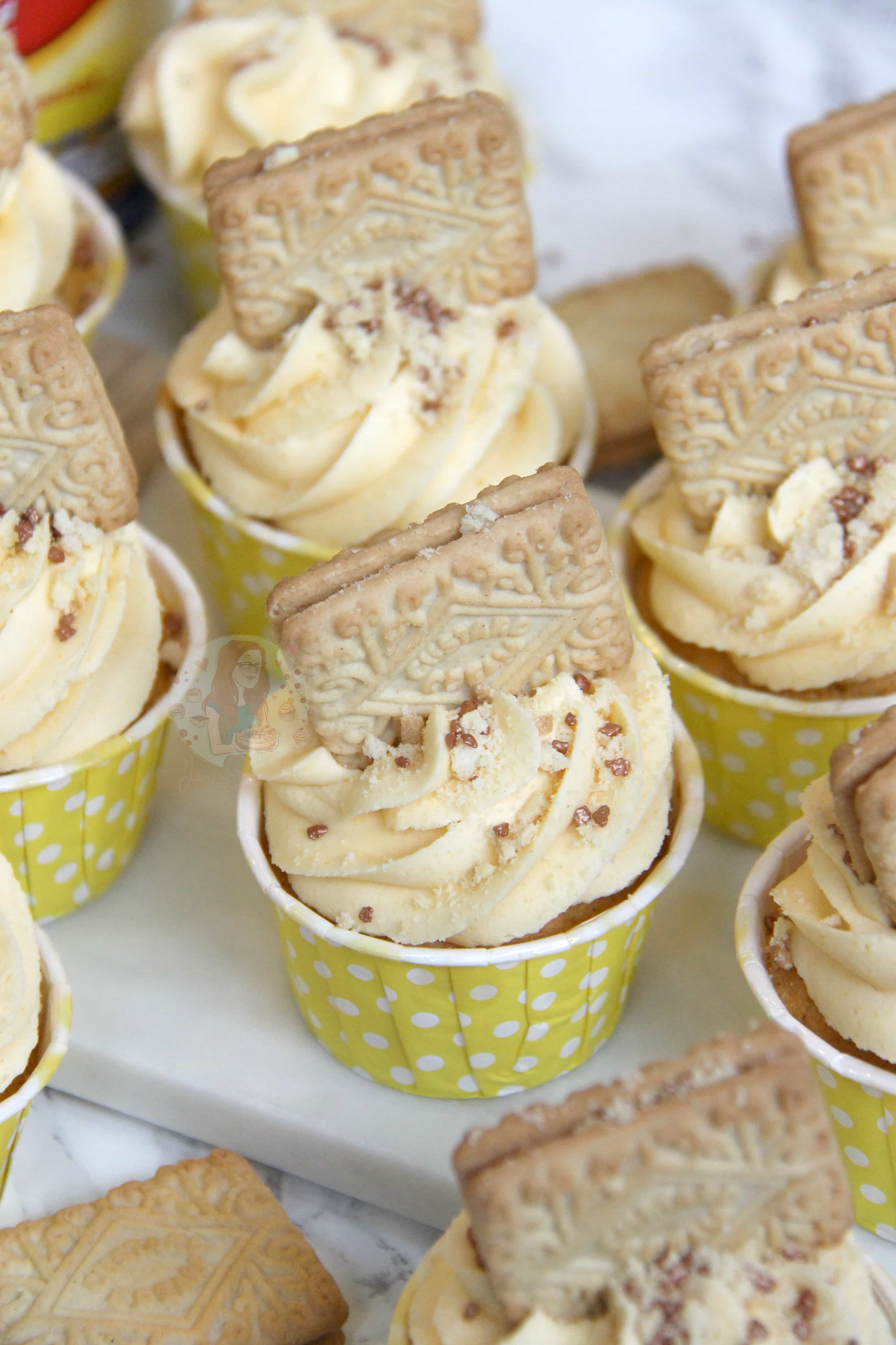 Custard Cream Cupcakes! Jane's Patisserie