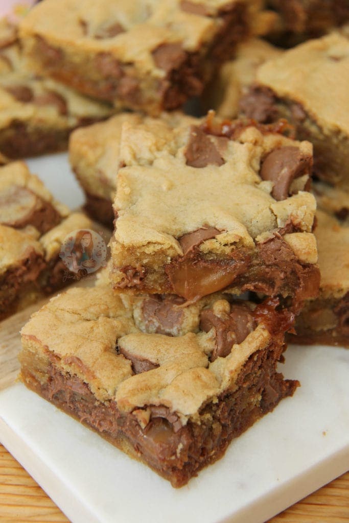 Rolo Cookie Bars! Jane's Patisserie