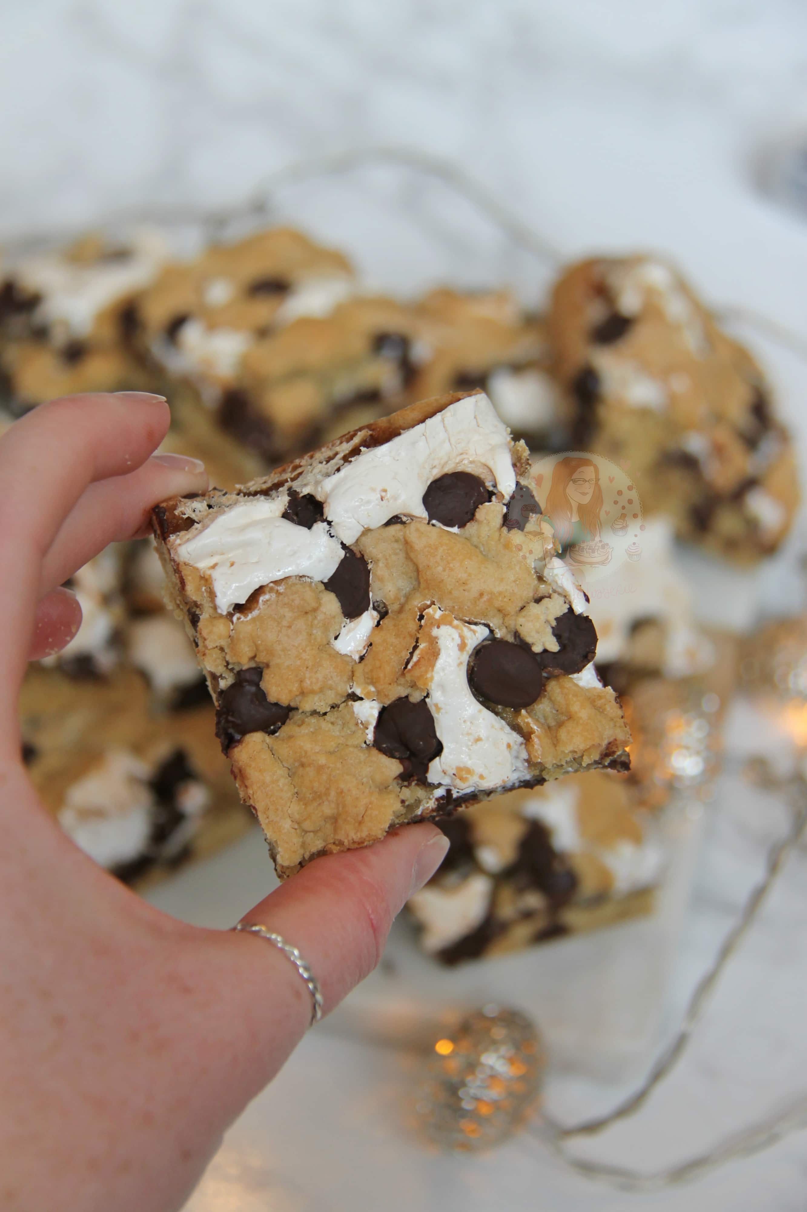 S'mores Cookie Bars! Jane's Patisserie