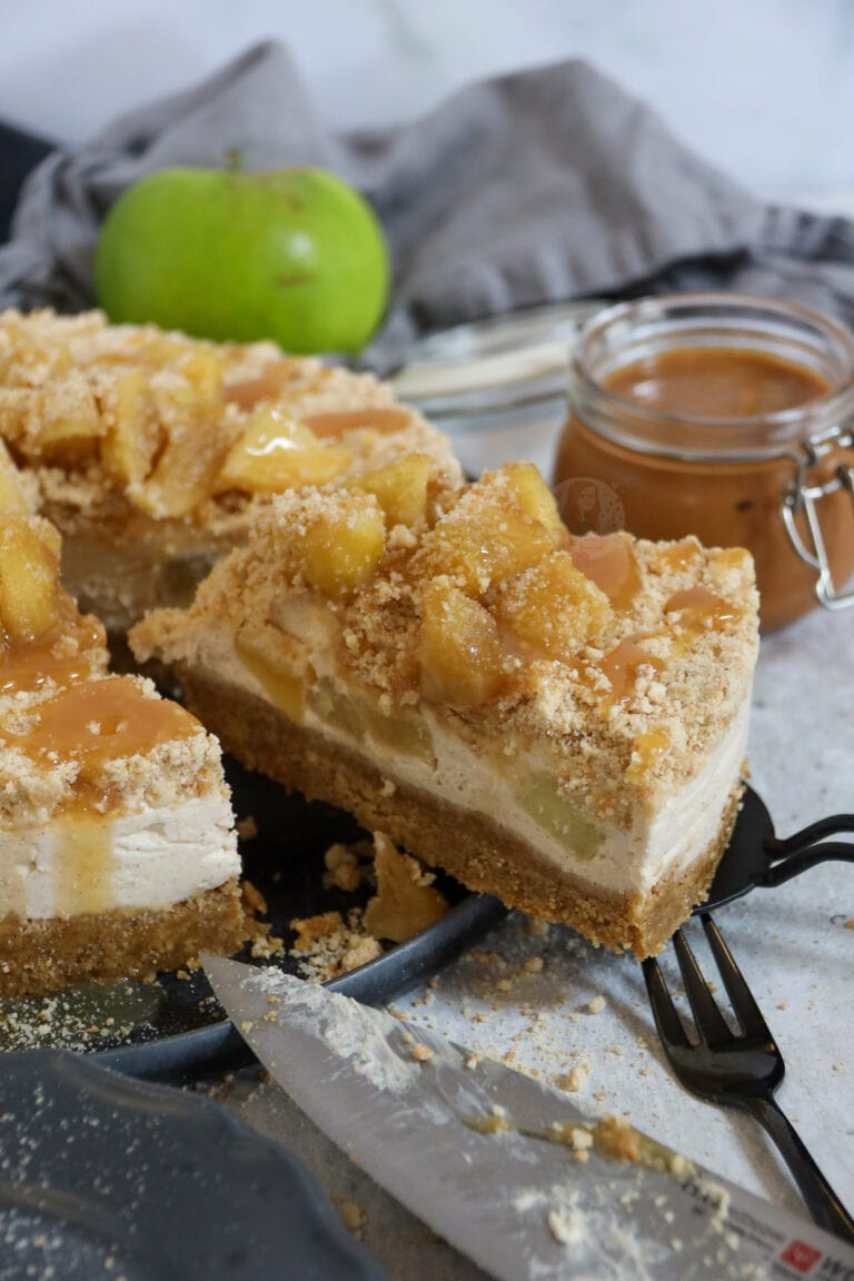 Apple Crumble Cheesecake! Jane's Patisserie