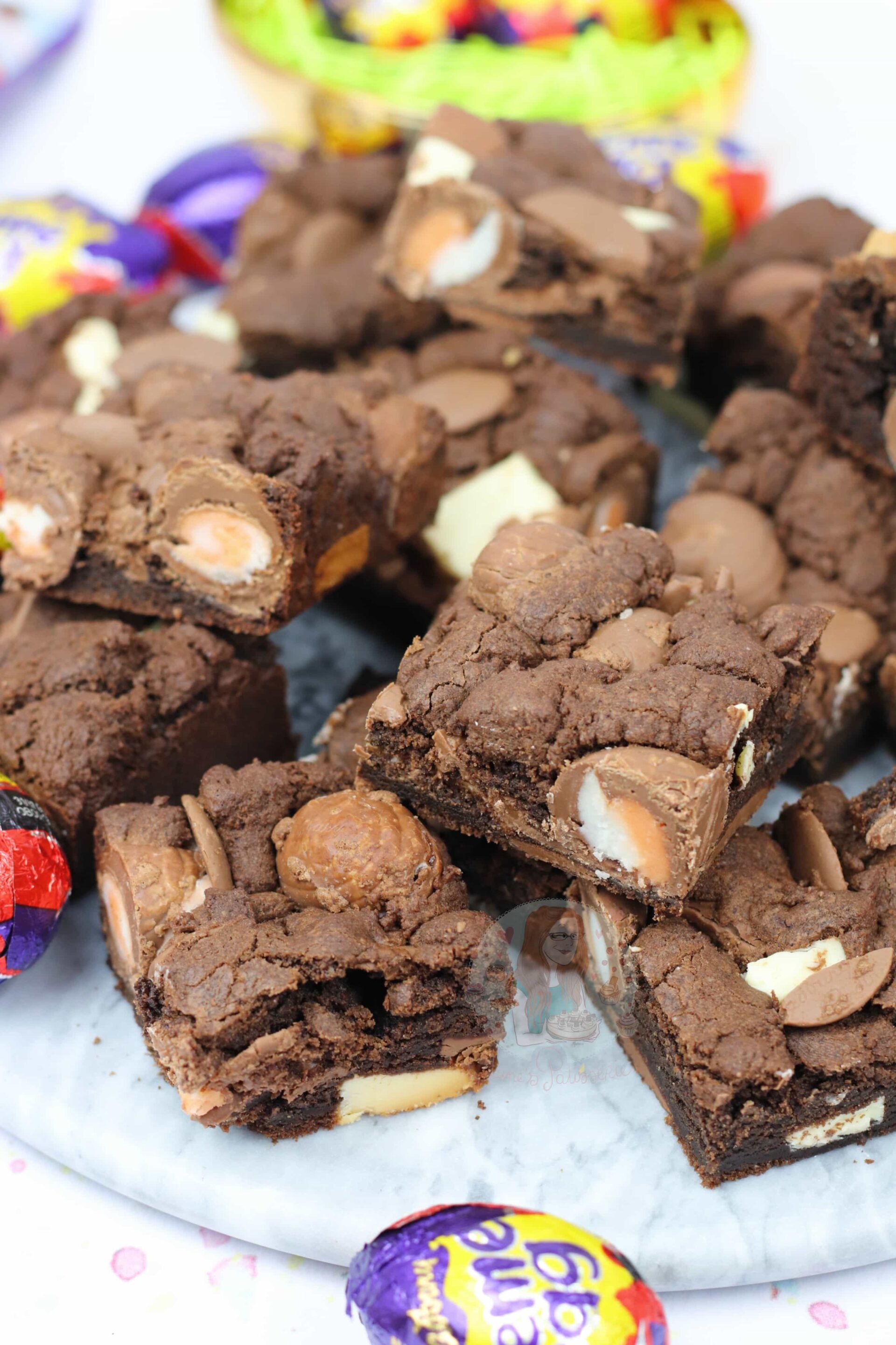 Creme Egg Cookie Bars! Jane's Patisserie