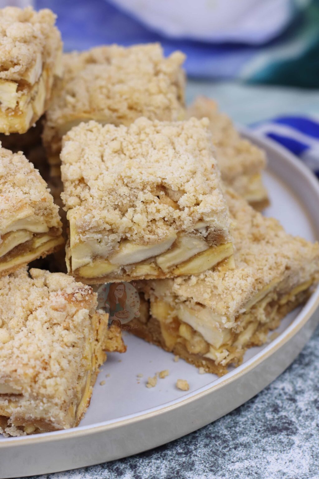 Apple Crumble Cookie Bars! Jane's Patisserie