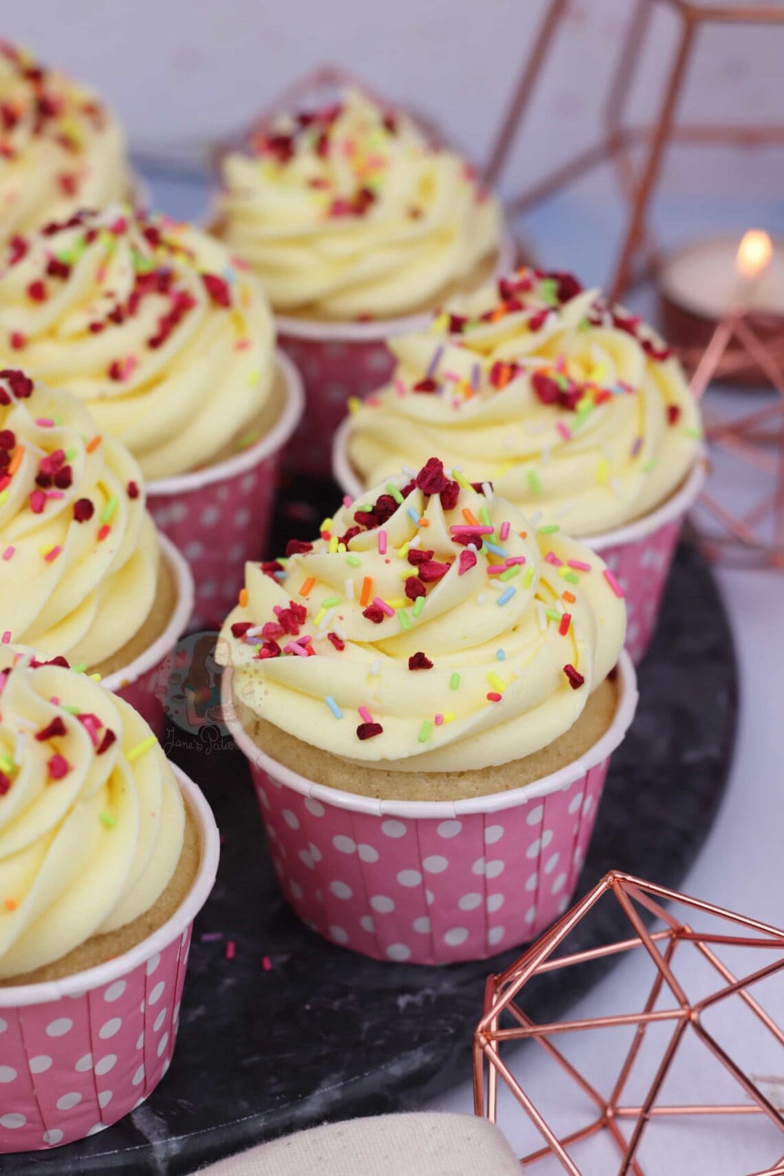 Vegan Vanilla Cupcakes! - Jane's Patisserie