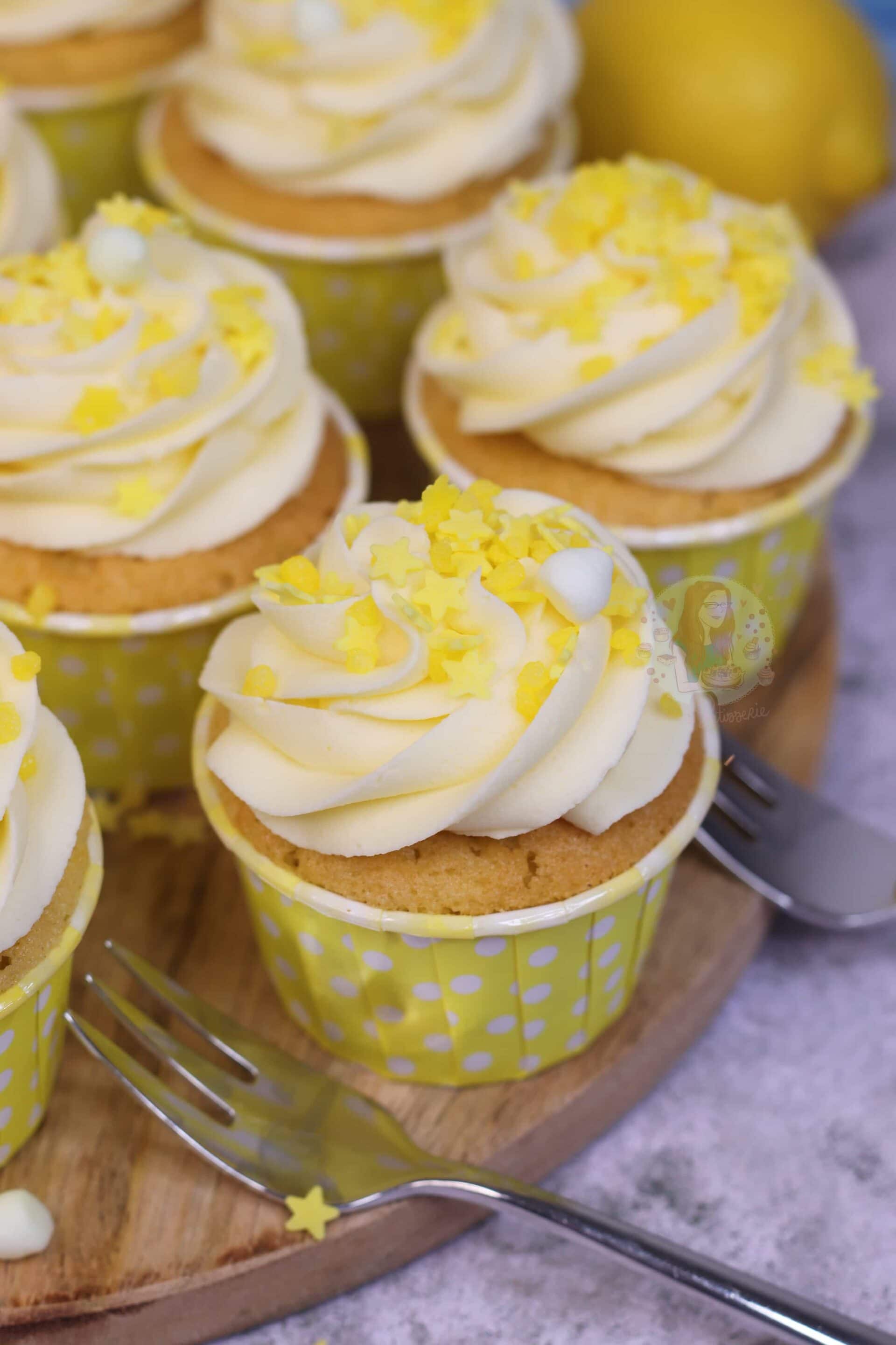 Lemon Drizzle Cupcakes! Jane's Patisserie