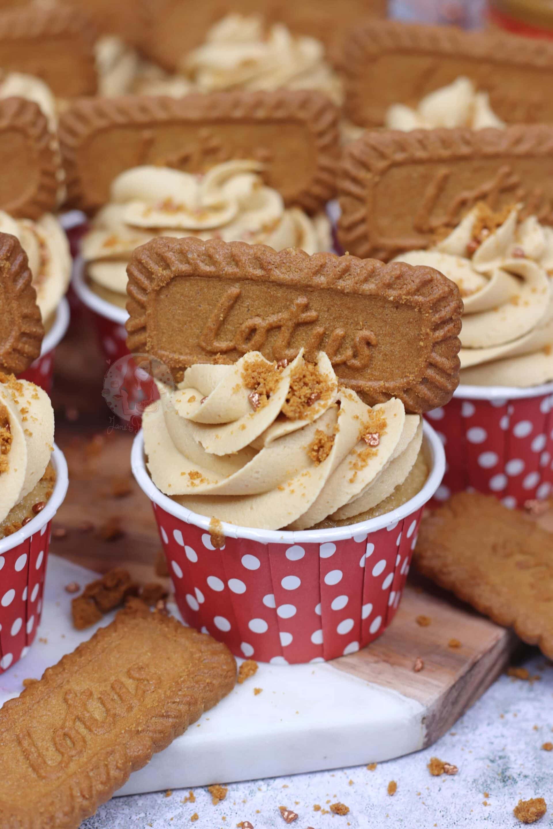 Vegan Biscoff Cupcakes! Jane's Patisserie