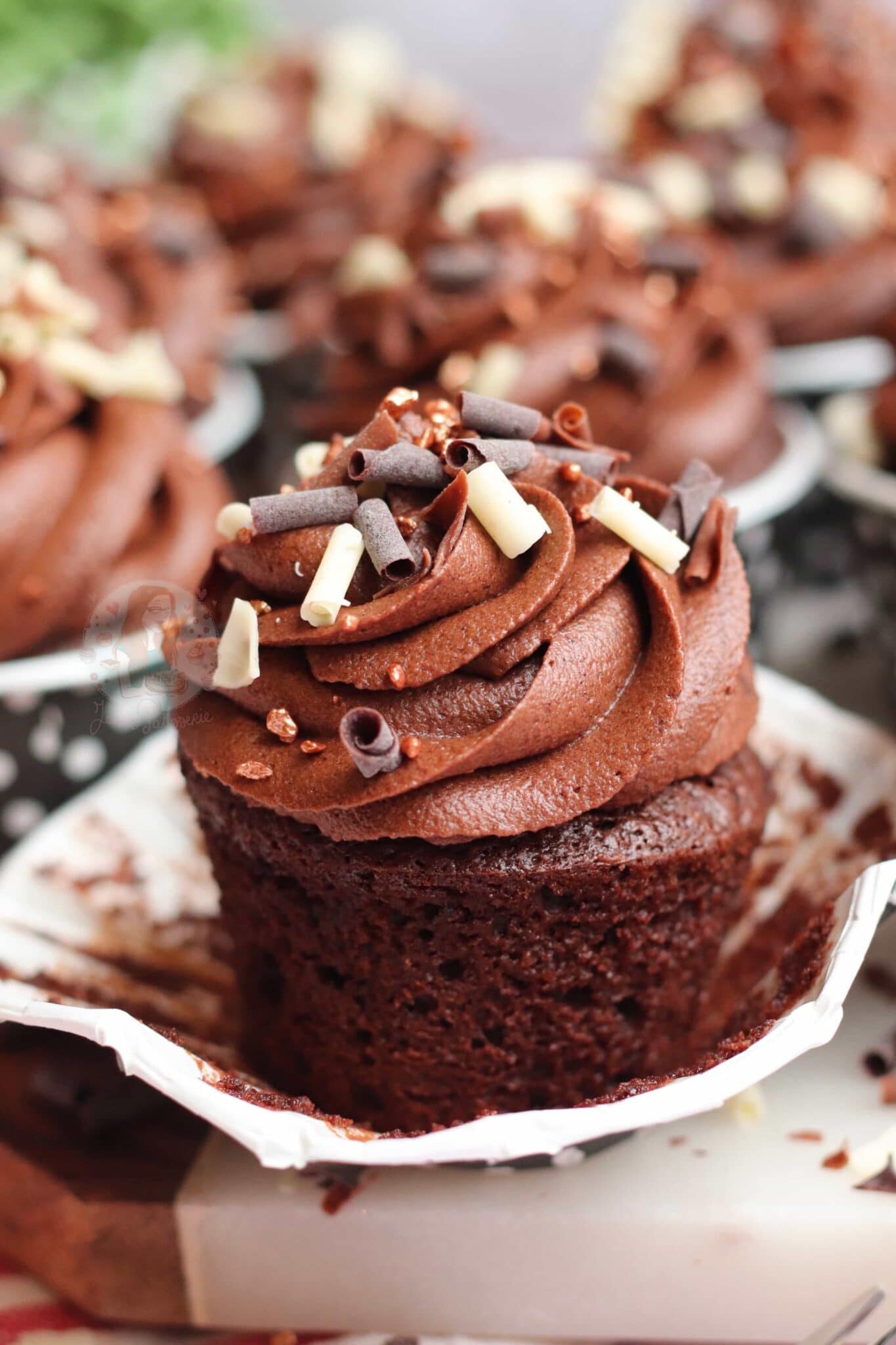 Chocolate Fudge Cupcakes! Jane's Patisserie