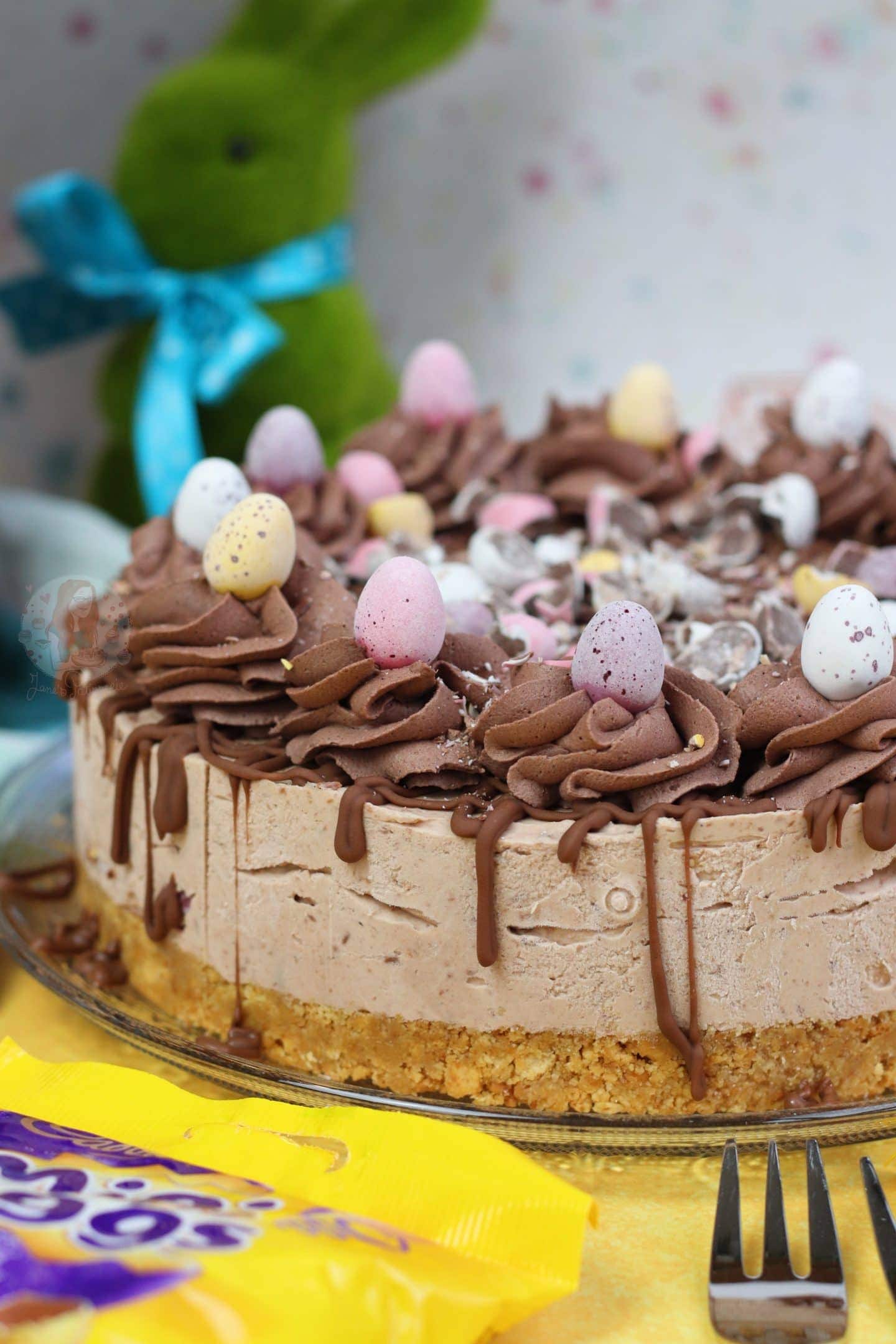 mini-egg-chocolate-cheesecake-jane-s-patisserie