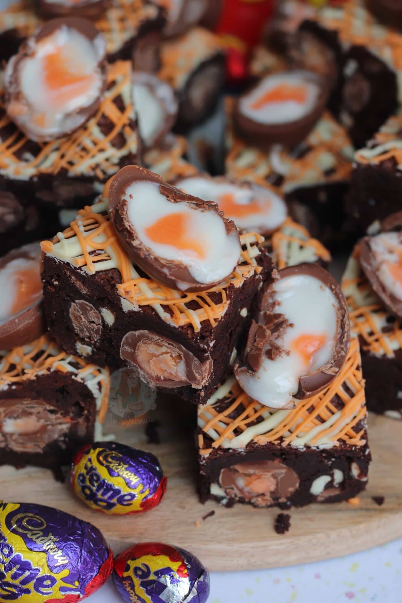 Creme Egg Brownies! Jane's Patisserie