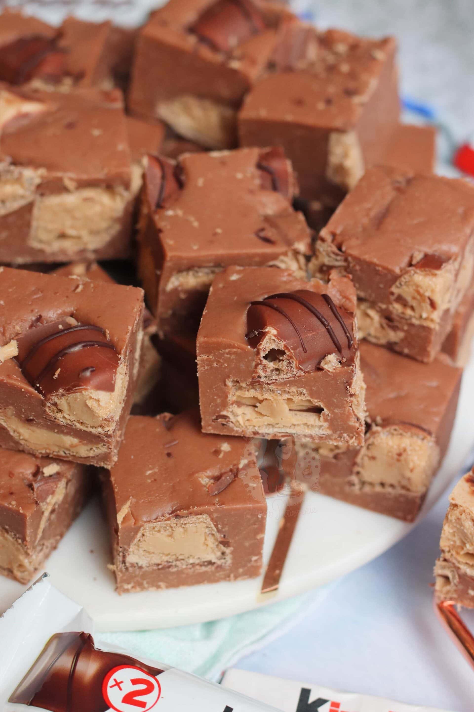 Chocolate Kinder Bueno Fudge! Jane's Patisserie