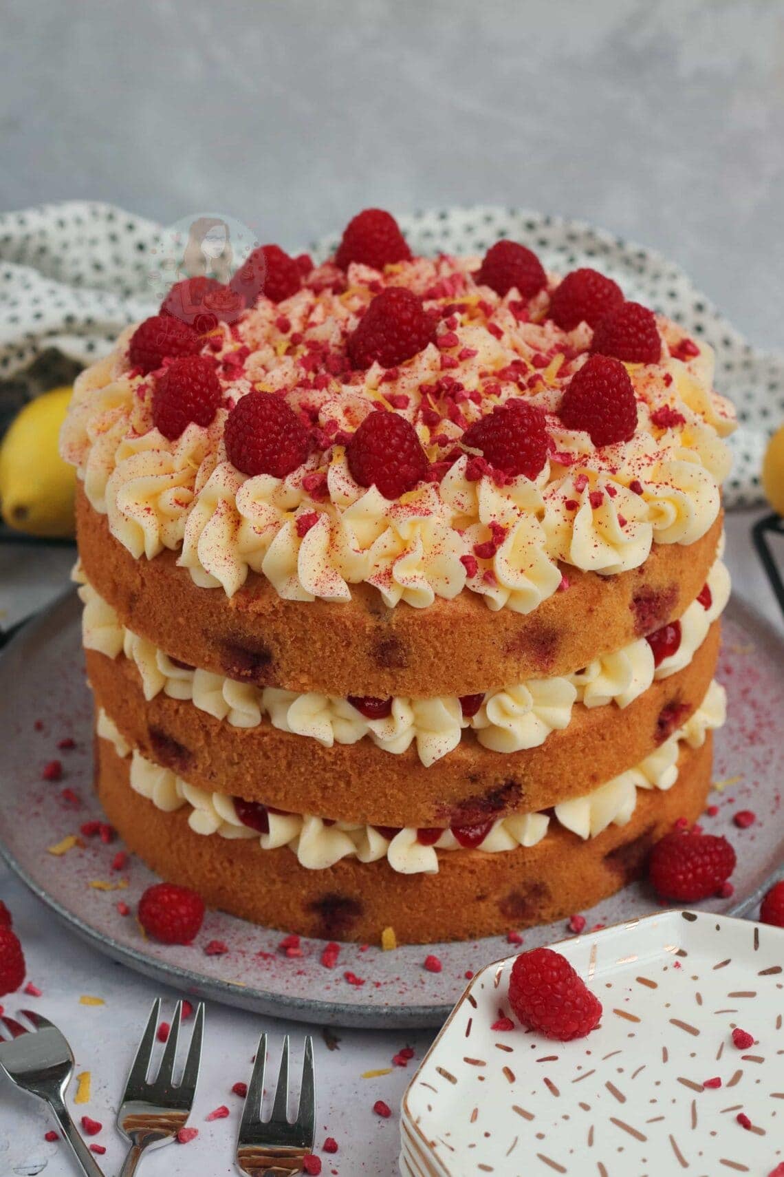 Lemon And Raspberry Lemon and Raspberry Cake! - Jane's Patisserie