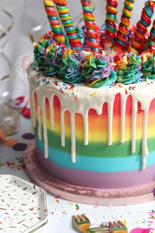 Rainbow cake - Namaste Switzerland