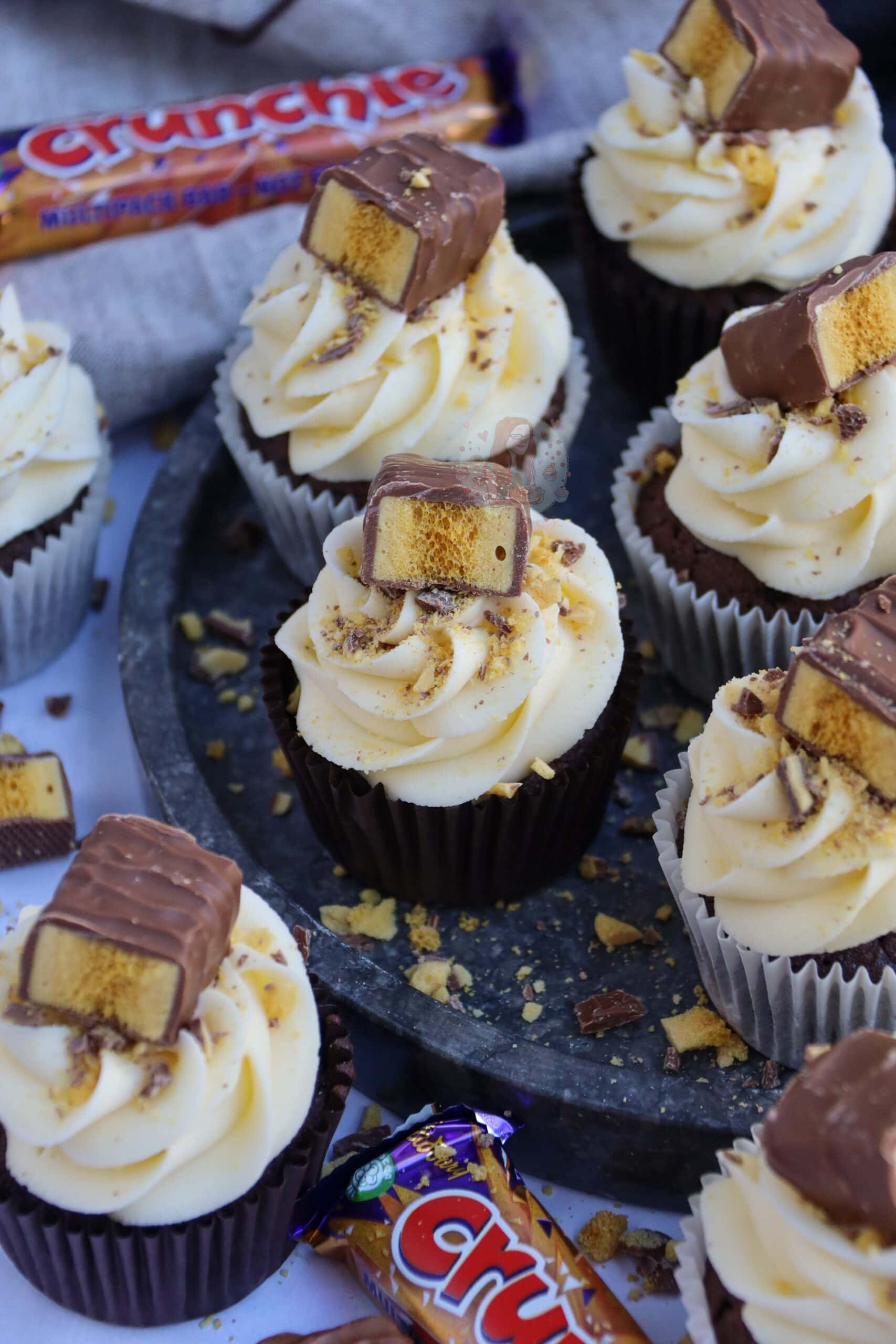 Candy Bar Cupcakes