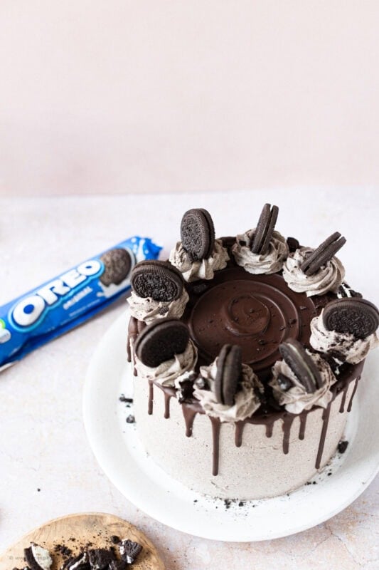 The dripping Oreo Drip Cake