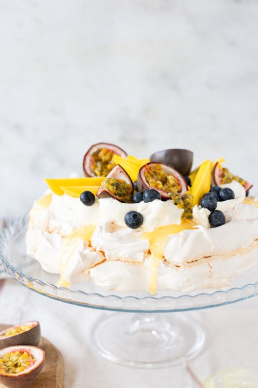 Close in on a Spring Pavlova on a cake stand