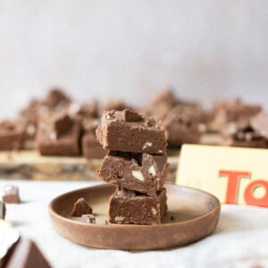 A plate of stacked Toblerone Fudge