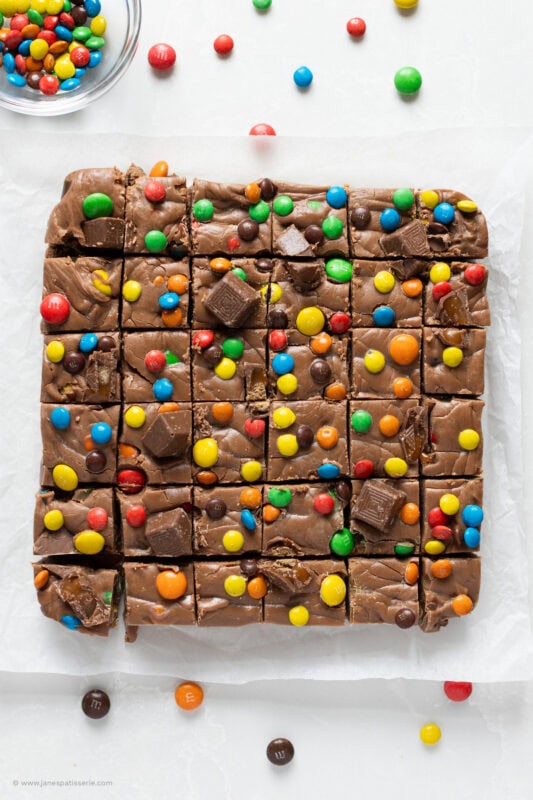 A whole tray of microwave fudge