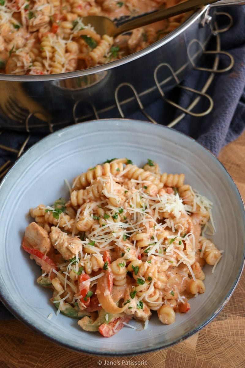 Creamy Chicken Fajita Pasta Recipe